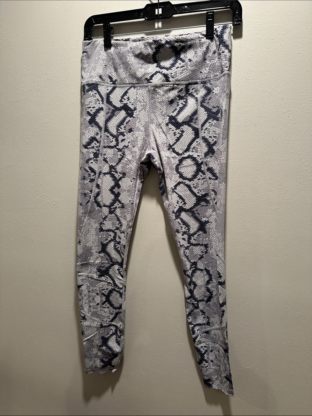 Varley Snake Print Leggings in Gray White and Navy